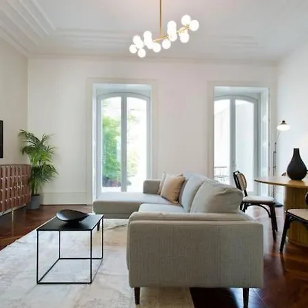 Boutique Rentals- The Clérigos W/ Patio Appartamento
