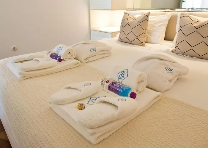 Διαμέρισμα Boutique Rentals- The Clerigos W/ Patio Πόρτο