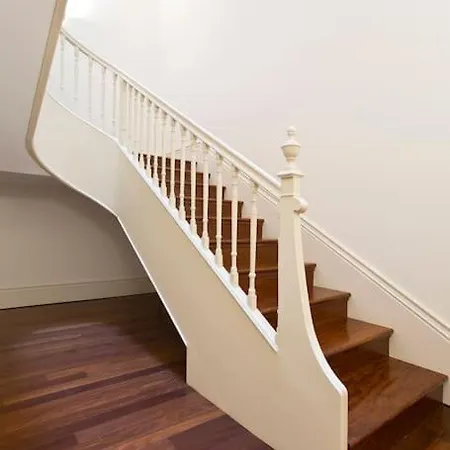 Boutique Rentals- The Clerigos W/ Patio