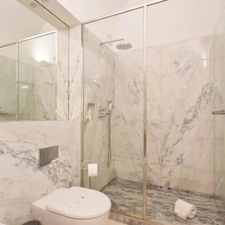 Апартаменты Boutique Rentals- The Clerigos W/ Patio Порту