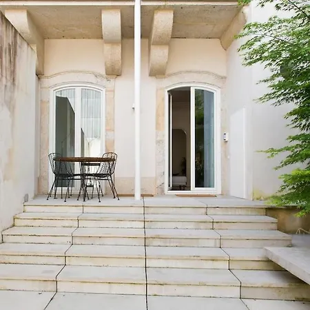 Boutique Rentals- The Clerigos W/ Patio פורטו